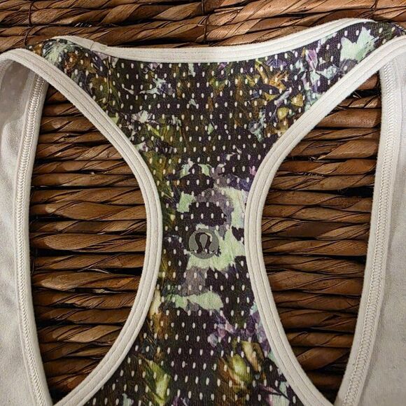 Lululemon Cool Racerback Sz 6 - Picture 5 of 5